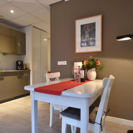 Luxurious Apartment Walking Distance From The Pleasant Centre Of แบร์เคน ห้อง รูปภาพ